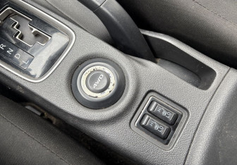 Подержанный автомобиль Mitsubishi Outlander 2013 года (16 фото)