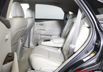 Подержанный автомобиль Lexus RX 2010 года (10 фото)