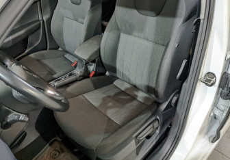 Подержанный автомобиль Skoda Octavia Liftback 2020 года (20 фото)