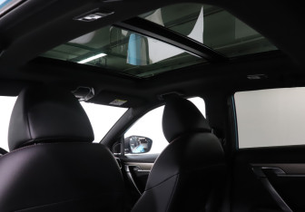 Подержанный автомобиль Geely Coolray 2023 года (20 фото)