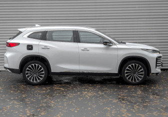 Подержанный автомобиль Exeed TXL 2022 года (4 фото)