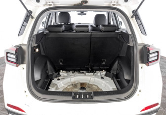 Подержанный автомобиль Chery Tiggo 4 2022 года (10 фото)