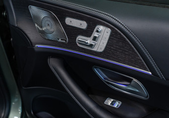 Новый Mercedes-Benz GLE 2025 (23 фото)