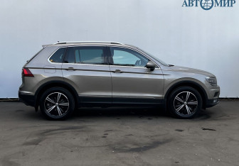 Подержанный автомобиль Volkswagen Tiguan 2018 года (4 фото)