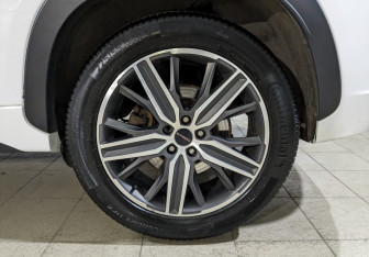 Подержанный автомобиль Exeed LX 2022 года (11 фото)