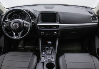 Подержанный автомобиль Mazda CX-5 2016 года (13 фото)
