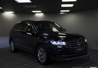 Подержанный автомобиль Volkswagen Tiguan 2021 года (21 фото)