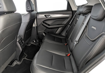 Подержанный автомобиль Haval Jolion 2023 года (18 фото)