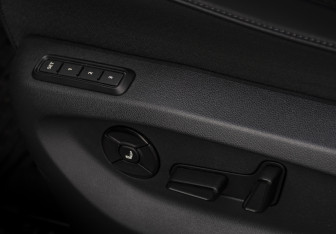 Подержанный автомобиль Volkswagen Tiguan 2024 года (18 фото)
