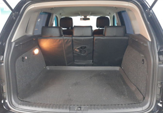 Подержанный автомобиль Volkswagen Tiguan 2013 года (19 фото)