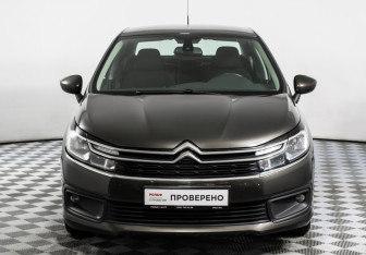 Подержанный автомобиль Citroen C4 Sedan 2017 года (2 фото)
