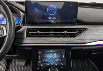 Подержанный автомобиль Chery Tiggo 8 Pro 2022 года (17 фото)