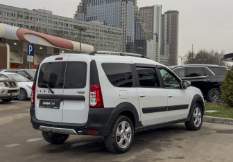 Подержанный автомобиль LADA (ВАЗ) Largus Wagon 2021 года (4 фото)