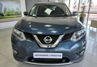 Подержанный автомобиль Nissan X-Trail 2017 года (2 фото)