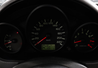 Подержанный автомобиль Mitsubishi Colt Hatchback 2008 года (7 фото)