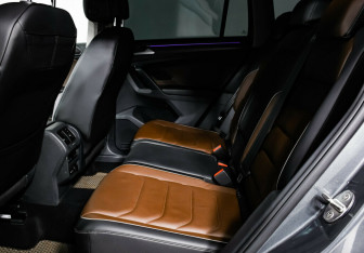 Подержанный автомобиль Volkswagen Tiguan 2021 года (14 фото)