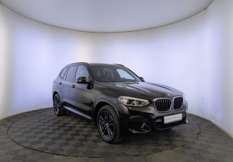 Подержанный автомобиль BMW X3 2020 года (3 фото)