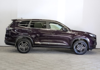 Подержанный автомобиль Chery Tiggo 8 Pro Max 2022 года (4 фото)