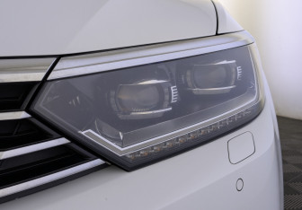 Подержанный автомобиль Volkswagen Passat Sedan 2019 года (11 фото)