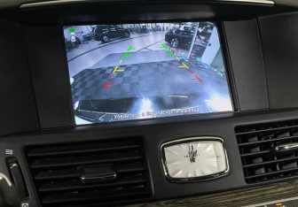 Подержанный автомобиль Infiniti Q70 2016 года (17 фото)