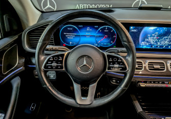 Подержанный автомобиль Mercedes-Benz GLE 2021 года (21 фото)