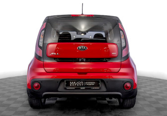 Подержанный автомобиль Kia Soul 2017 года (6 фото)