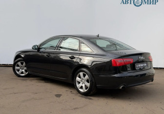 Подержанный автомобиль Audi A6 Sedan 2014 года (7 фото)