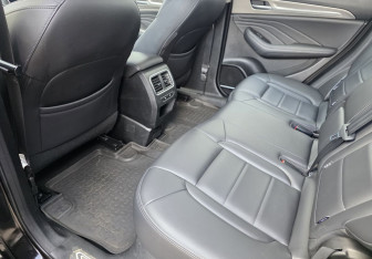 Подержанный автомобиль Haval F7 2020 года (10 фото)