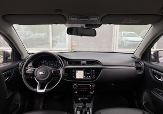 Подержанный автомобиль Kia Rio Hatchback 2019 года (11 фото)