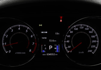 Подержанный автомобиль Mitsubishi ASX 2013 года (11 фото)