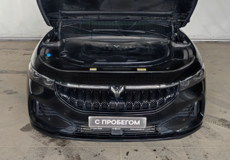 Подержанный автомобиль Voyah Free 2023 года (19 фото)