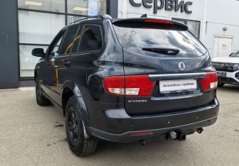 Подержанный автомобиль SsangYong Kyron 2013 года (7 фото)
