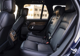 Подержанный автомобиль Land Rover Range Rover 2018 года (14 фото)