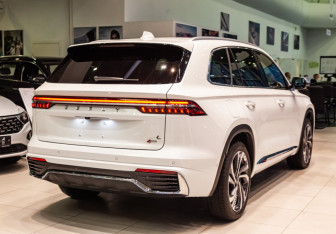 Новый Geely Monjaro 2025 (6 фото)