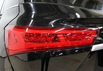 Подержанный автомобиль Chevrolet Captiva 2022 года (26 фото)