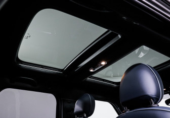 Подержанный автомобиль MINI Countryman 2020 года (16 фото)