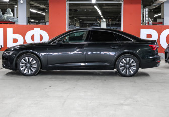 Подержанный автомобиль Audi A6 Sedan 2019 года (8 фото)