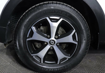 Подержанный автомобиль Renault Kaptur 2019 года (7 фото)