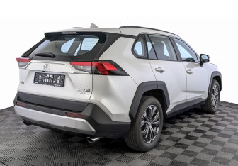Новый Toyota RAV4 2025 (2 фото)