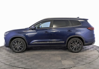 Подержанный автомобиль Chery Tiggo 8 Pro 2021 года (8 фото)