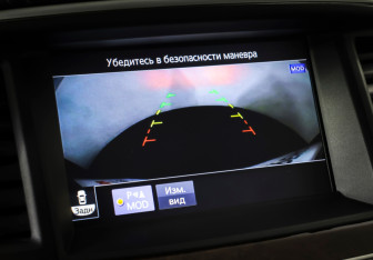 Подержанный автомобиль Infiniti QX60 2019 года (20 фото)