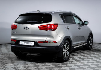 Подержанный автомобиль Kia Sportage 2015 года (5 фото)