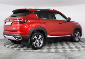 Подержанный автомобиль Changan CS35PLUS 2019 года (5 фото)