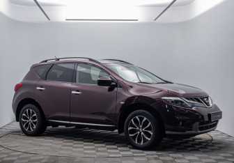 Подержанный автомобиль Nissan Murano Suv 2012 года (3 фото)