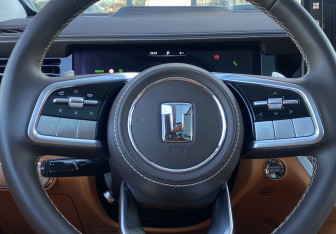 Подержанный автомобиль Tank 500 2023 года (23 фото)