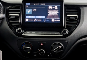 Подержанный автомобиль Hyundai Solaris Sedan 2021 года (15 фото)