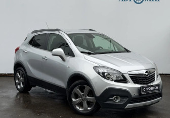 Подержанный автомобиль Opel Mokka 2013 года (3 фото)