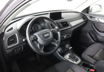 Подержанный автомобиль Audi Q3 2013 года (9 фото)