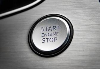 Подержанный автомобиль Audi Q7 2016 года (17 фото)