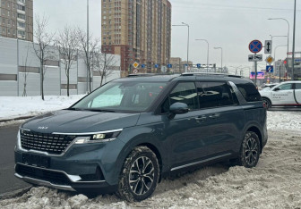 Новый Kia Carnival 2025 (2 фото)